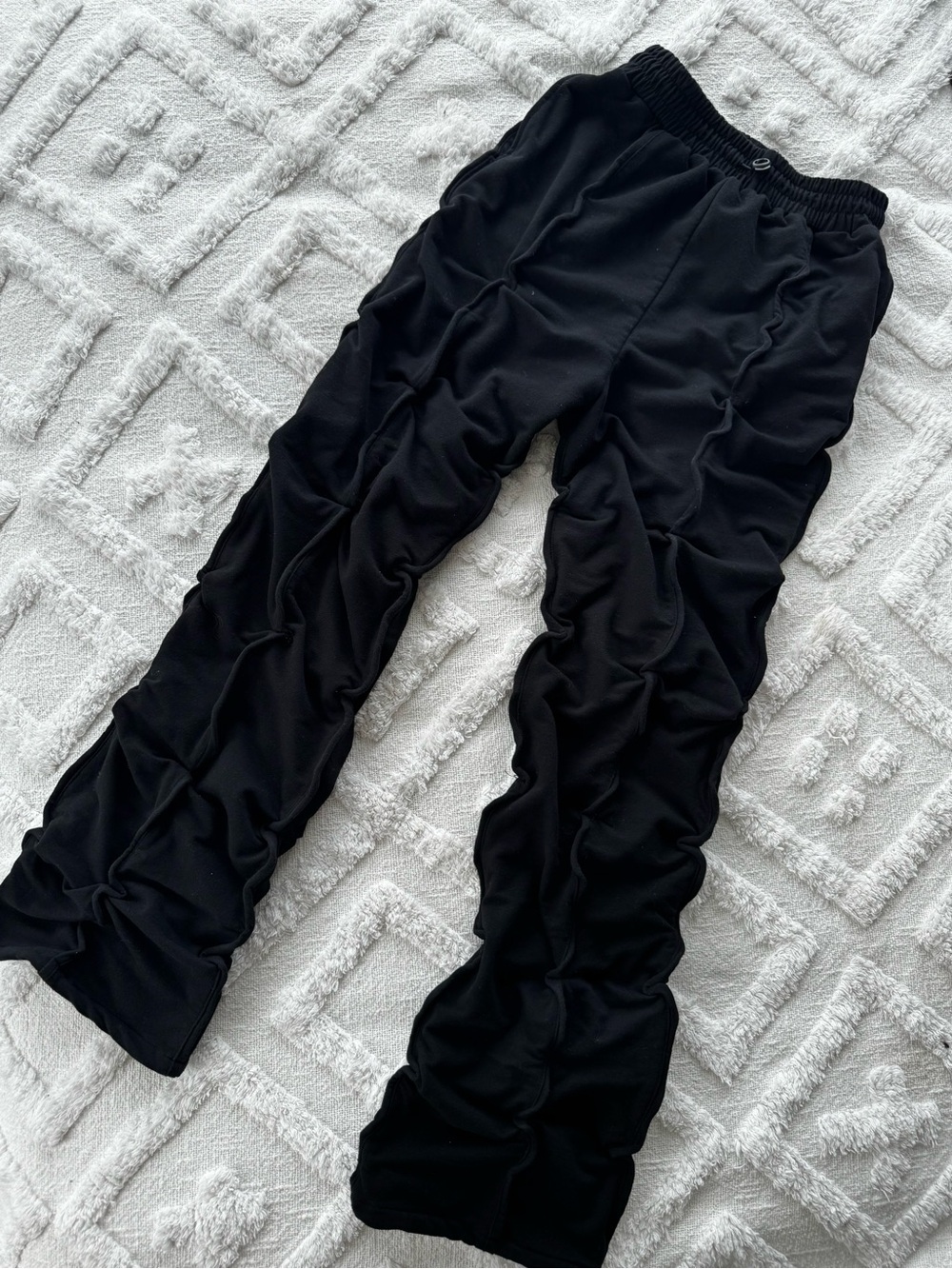 Fashion Nova Black Ruched Stretch Sweatpants | Size Medium ✨